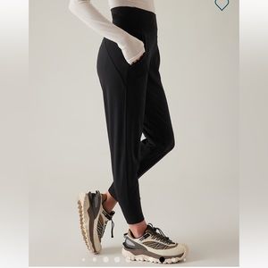 Athleta Venice Jogger, Size M Tall